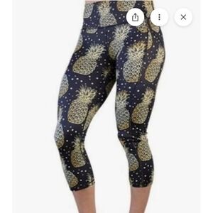 Constantly Varied Gear Women's XS Capri Leggings Gold Glitter Pineapples gym rat